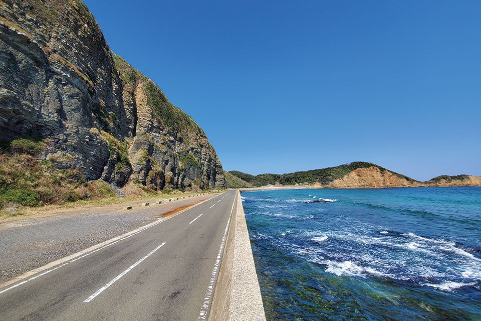 壱岐の土台石・天ヶ原海岸